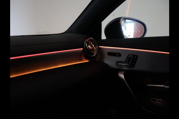 Mercedes-Benz CLA-Klasse Shooting Brake 250e PLUG-IN HYBRID AMG SPORT + PANORAMA / ELEKTR. TREKHAAK / MEMORY