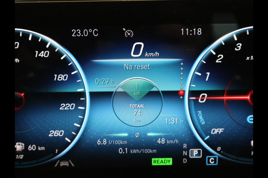 Mercedes-Benz CLA-Klasse Shooting Brake 250e PLUG-IN HYBRID AMG SPORT + PANORAMA / ELEKTR. TREKHAAK / MEMORY