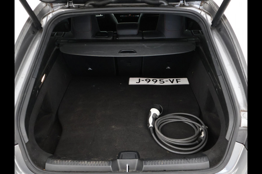 Mercedes-Benz CLA-Klasse Shooting Brake 250e PLUG-IN HYBRID AMG SPORT + PANORAMA / ELEKTR. TREKHAAK / MEMORY
