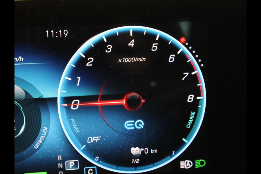 Mercedes-Benz CLA-Klasse Shooting Brake 250e PLUG-IN HYBRID AMG SPORT + PANORAMA / ELEKTR. TREKHAAK / MEMORY