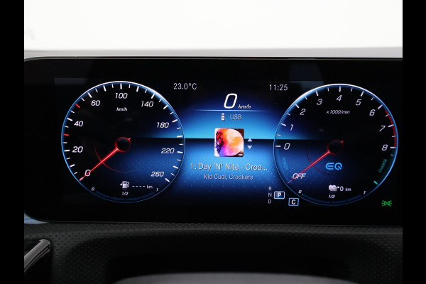 Mercedes-Benz CLA-Klasse Shooting Brake 250e PLUG-IN HYBRID AMG SPORT + PANORAMA / ELEKTR. TREKHAAK / MEMORY