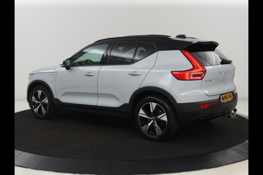 Volvo XC40 1.5 T5 Recharge R Design | Panoramadak | Trekhaak | Stoel & stuurverwarming | 360 Camera | Adaptive cruise | Harman/Kardon | Carplay | Leder/Alcantara | Keyless | Carplay | Navigatie | PHEV | Plug In