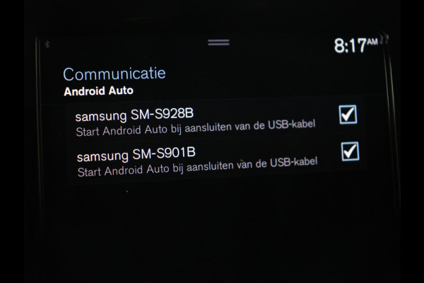 Volvo XC40 1.5 T5 Recharge R Design | Panoramadak | Trekhaak | Stoel & stuurverwarming | 360 Camera | Adaptive cruise | Harman/Kardon | Carplay | Leder/Alcantara | Keyless | Carplay | Navigatie | PHEV | Plug In