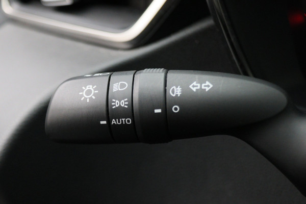 Toyota Corolla Touring Sports 1.8 Hybrid Active Camera, Apple Carplay, ACC, Lane Assist, Climate, LED