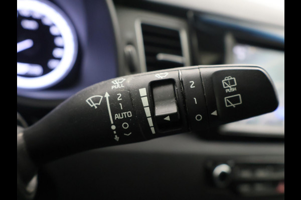 Kia Niro 1.6 GDi HYBRID EDITION *DEALER ONDERH.* + APPLE CARPLAY / CAMERA / TREKHAAK / STOEL/STUURWIELVERWARMING