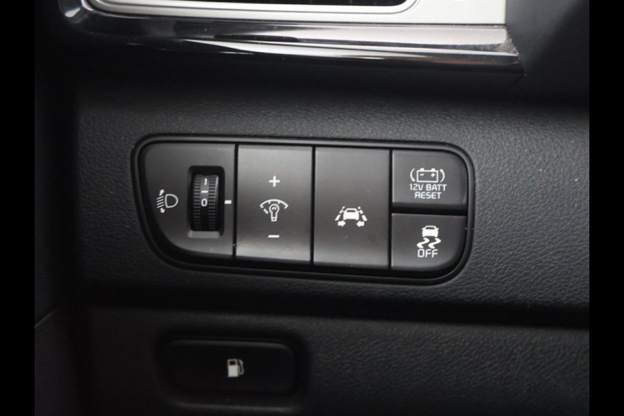 Kia Niro 1.6 GDi HYBRID EDITION *DEALER ONDERH.* + APPLE CARPLAY / CAMERA / TREKHAAK / STOEL/STUURWIELVERWARMING