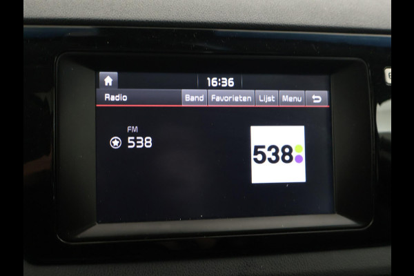 Kia Niro 1.6 GDi HYBRID EDITION *DEALER ONDERH.* + APPLE CARPLAY / CAMERA / TREKHAAK / STOEL/STUURWIELVERWARMING