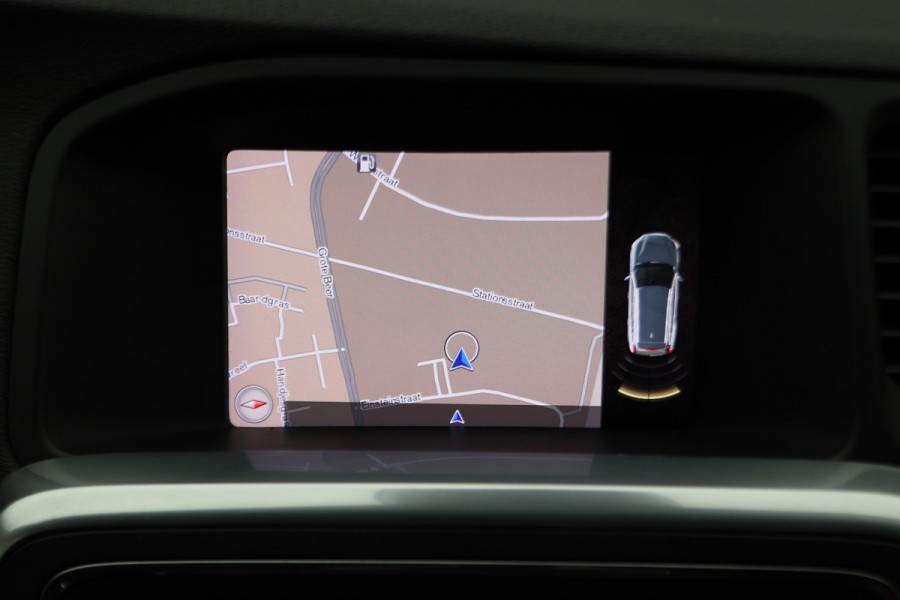 Volvo V60 1.5 T3 Polar+ Automaat Xenon, Navigatie, Stuur-/Stoelverw., Trekhaak, PDC