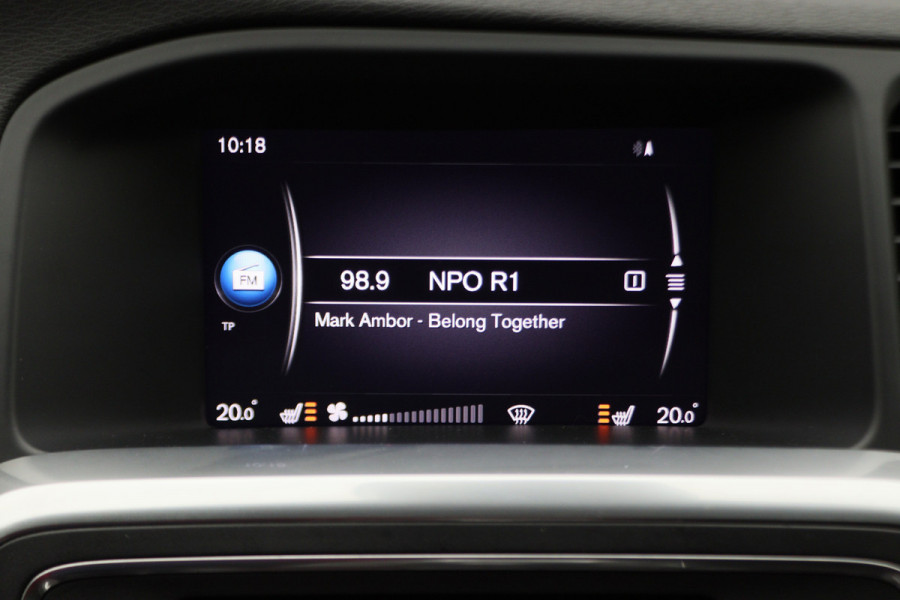 Volvo V60 1.5 T3 Polar+ Automaat Xenon, Navigatie, Stuur-/Stoelverw., Trekhaak, PDC