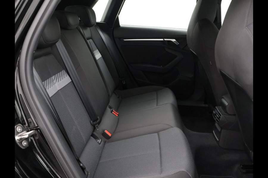 Audi A3 Sportback 40 TFSI e 204 PK PLUG-IN HYBRID + VIRTUAL COCKPIT | ADAPTIVE CRUISE | SPORTSTOELEN | LED