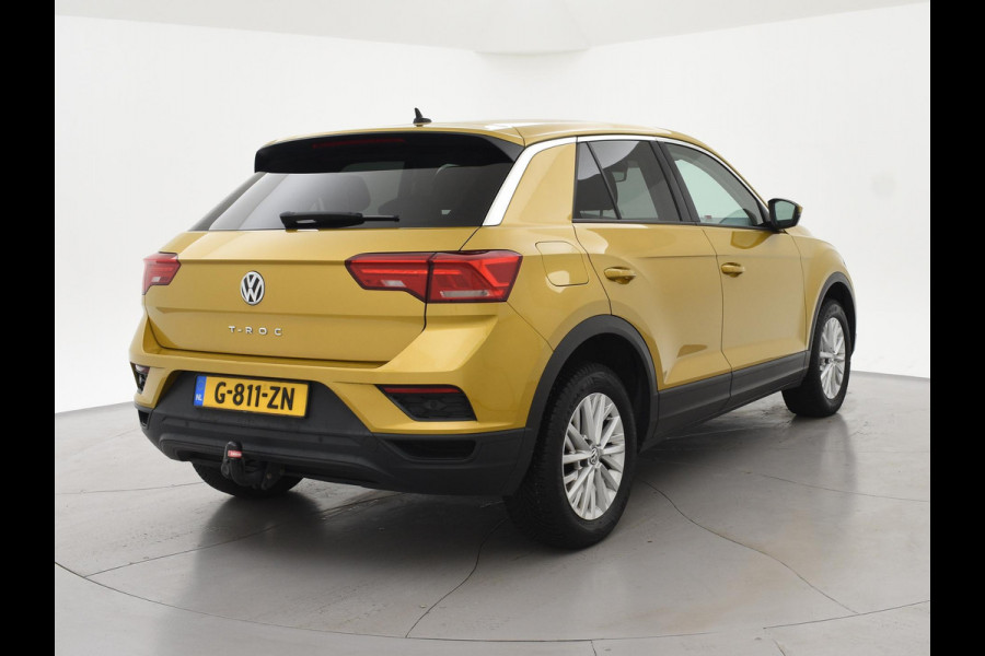 Volkswagen T-Roc 1.0 TSI + APPLE CARPLAY | TREKHAAK | STOELVERW. | KURKUMA YELLOW | CRUISE | PRIVACY