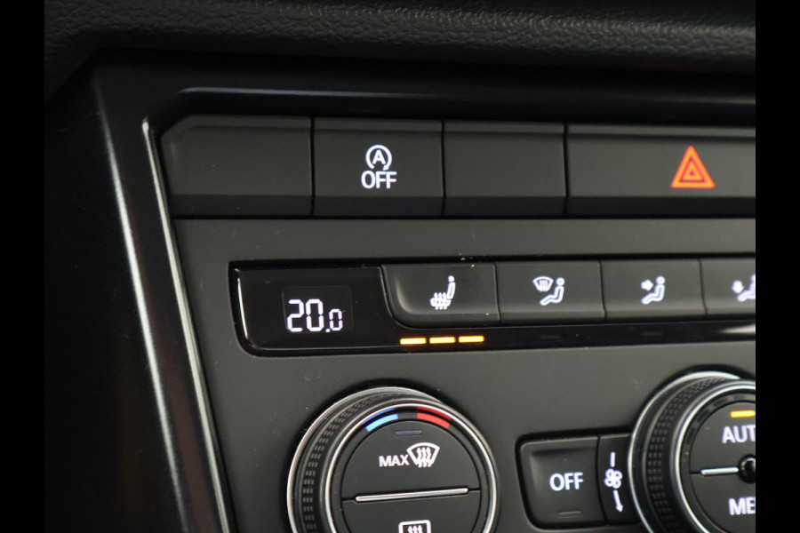 Volkswagen T-Roc 1.0 TSI + APPLE CARPLAY | TREKHAAK | STOELVERW. | KURKUMA YELLOW | CRUISE | PRIVACY