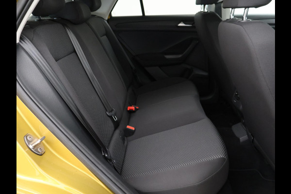 Volkswagen T-Roc 1.0 TSI + APPLE CARPLAY | TREKHAAK | STOELVERW. | KURKUMA YELLOW | CRUISE | PRIVACY