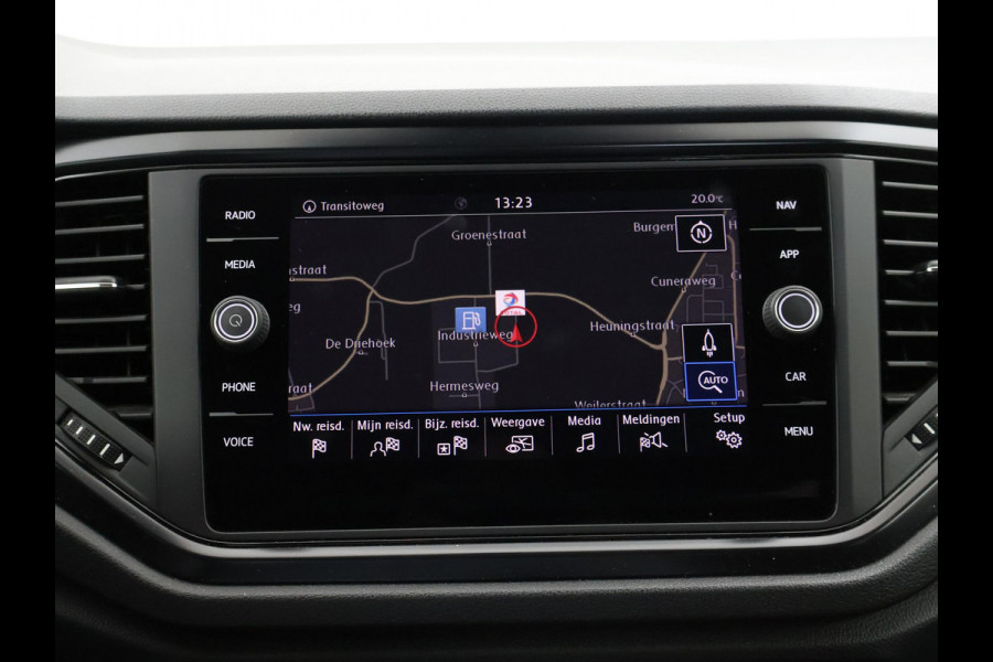 Volkswagen T-Roc 1.0 TSI + APPLE CARPLAY | TREKHAAK | STOELVERW. | KURKUMA YELLOW | CRUISE | PRIVACY