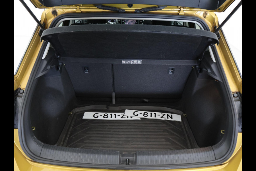 Volkswagen T-Roc 1.0 TSI + APPLE CARPLAY | TREKHAAK | STOELVERW. | KURKUMA YELLOW | CRUISE | PRIVACY