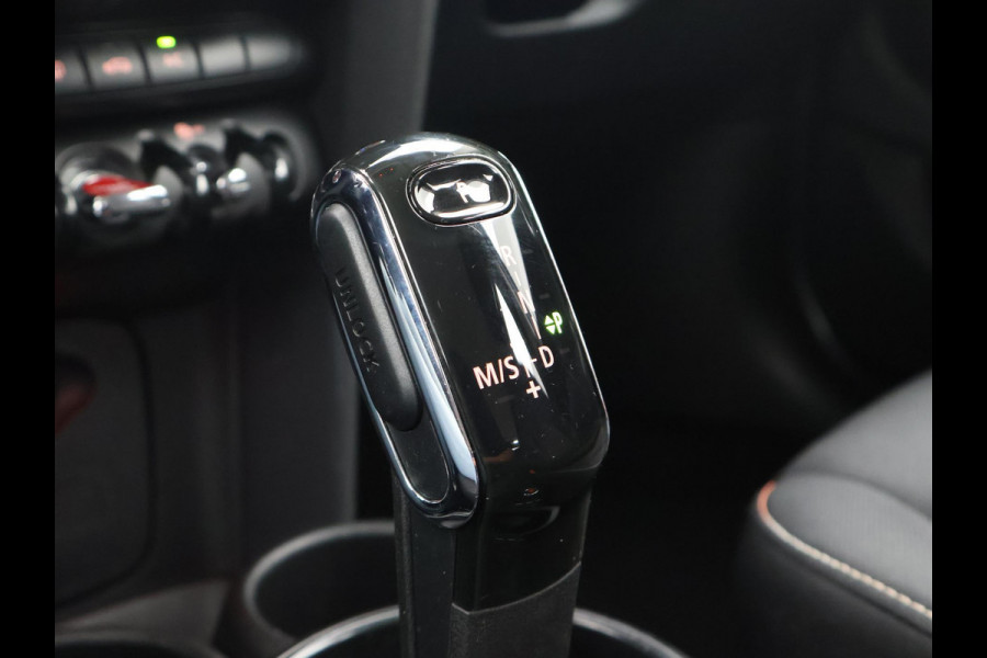 MINI Mini 1.5 COOPER SALT 5-DEURS AUT. *STARLIGHT BLUE* + LED / AIRCO