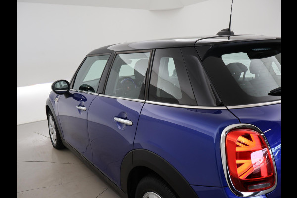 MINI Mini 1.5 COOPER SALT 5-DEURS AUT. *STARLIGHT BLUE* + LED / AIRCO