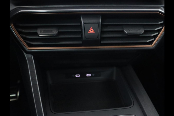 CUPRA Formentor 2.0 TSI 4DRIVE | 310pk | Trekhaak | Stoelverwarming | Camera | Adaptive cruise | 19'' | Sfeerverlichting | Keyless | Full LED | Sportstoelen | Stuurverwarming | DAB