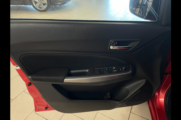 Suzuki Swift 1.2 Style Smart Hybrid AIRCO CLIMA NAVI CRUISE BLUETOOTH APPLECARPLAY CAMERA VELGEN ZEER NETTE AUTO