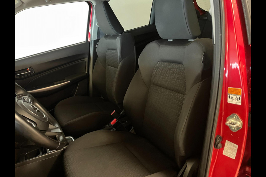 Suzuki Swift 1.2 Style Smart Hybrid AIRCO CLIMA NAVI CRUISE BLUETOOTH APPLECARPLAY CAMERA VELGEN ZEER NETTE AUTO