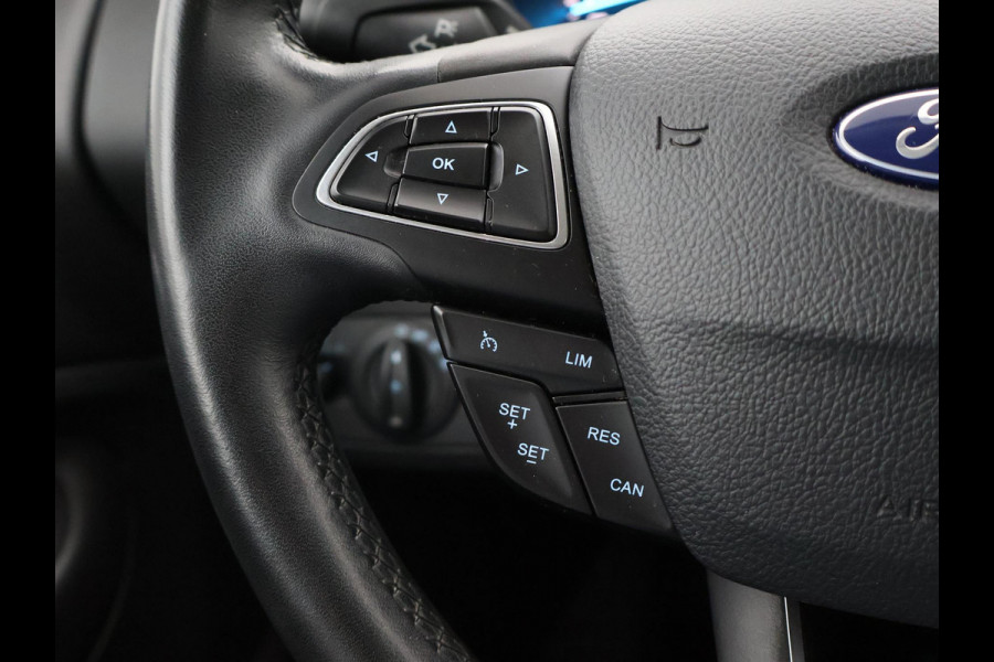 Ford Kuga 1.5 ECOBOOST 150 PK TITANIUM + APPLE CARPLAY | STUUR/STOELVERW. | CAMERA | 18 INCH