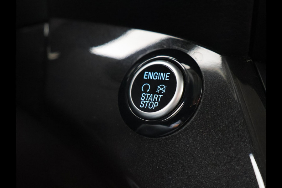 Ford Kuga 1.5 ECOBOOST 150 PK TITANIUM + APPLE CARPLAY | STUUR/STOELVERW. | CAMERA | 18 INCH