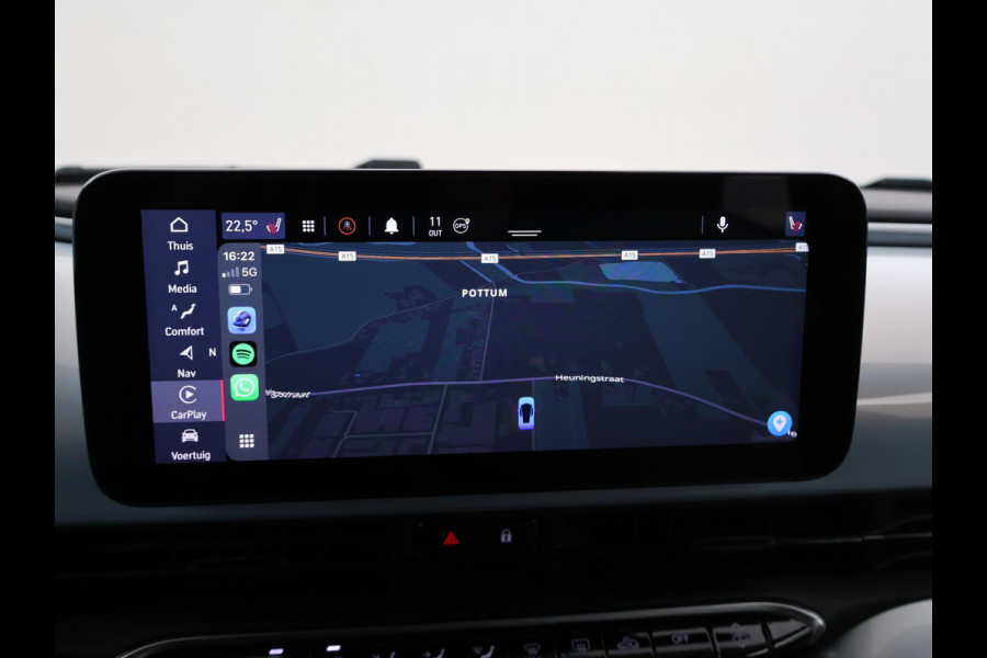 Fiat 500E 42 kWh Aut. *CELESTIAL BLUE* + STOELVERW. | CAMERA | 17 INCH | APPLE CARPLAY