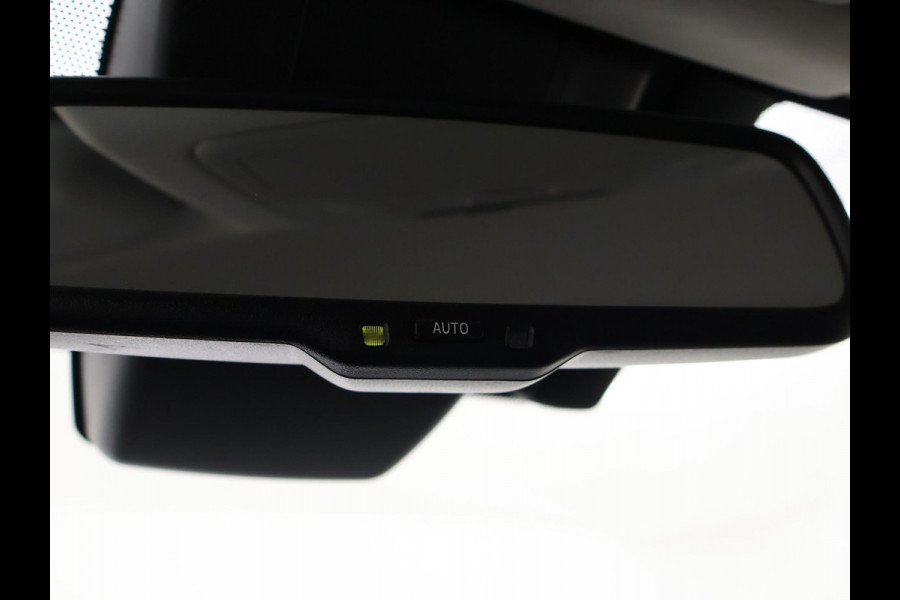 Toyota RAV4 2.5 HYBRID 218 PK NIEUW MODEL + ADAPTIVE CRUISE CAMERA | 18 INCH | ELEKTR. KLEP | PRIVACY GLASS