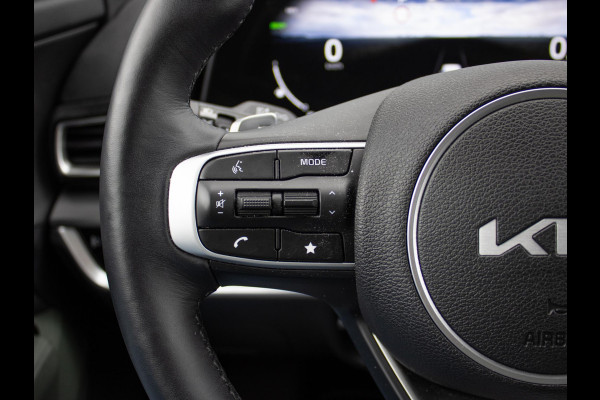 Kia Sportage 1.6 T-GDi Plug-in Hybrid AWD Dark Edition | Navigatie | Achteruitrijcamera |