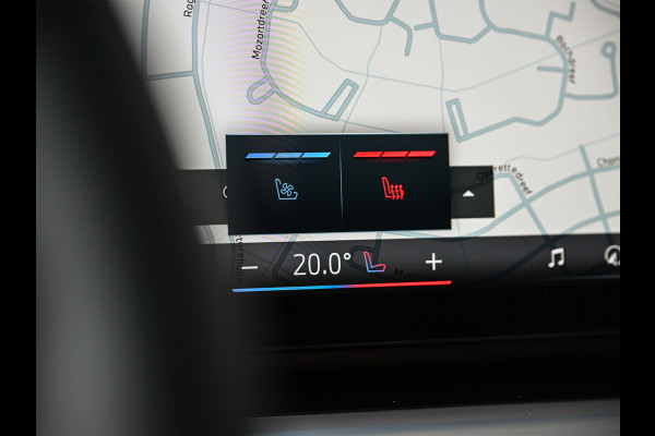 BMW 5 Serie 550e XDRIVE M-SPORT PRO | SHADOW LINE | PANORAMADAK | NL-AUTO | ICONIC GRILL | COMFORT ACCESS | BOWERS & WILKINS | COMFORT SEATS