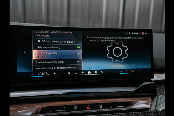 BMW 5 Serie 550e XDRIVE M-SPORT PRO | SHADOW LINE | PANORAMADAK | NL-AUTO | ICONIC GRILL | COMFORT ACCESS | BOWERS & WILKINS | COMFORT SEATS