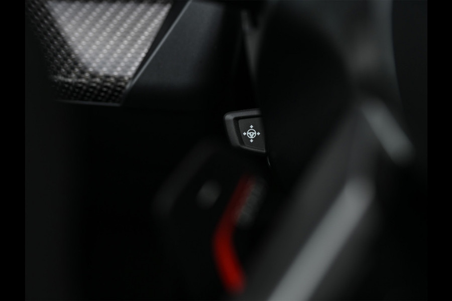 BMW 5 Serie 550e XDRIVE M-SPORT PRO | SHADOW LINE | PANORAMADAK | NL-AUTO | ICONIC GRILL | COMFORT ACCESS | BOWERS & WILKINS | COMFORT SEATS