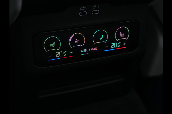 BMW 5 Serie 550e XDRIVE M-SPORT PRO | SHADOW LINE | PANORAMADAK | NL-AUTO | ICONIC GRILL | COMFORT ACCESS | BOWERS & WILKINS | COMFORT SEATS