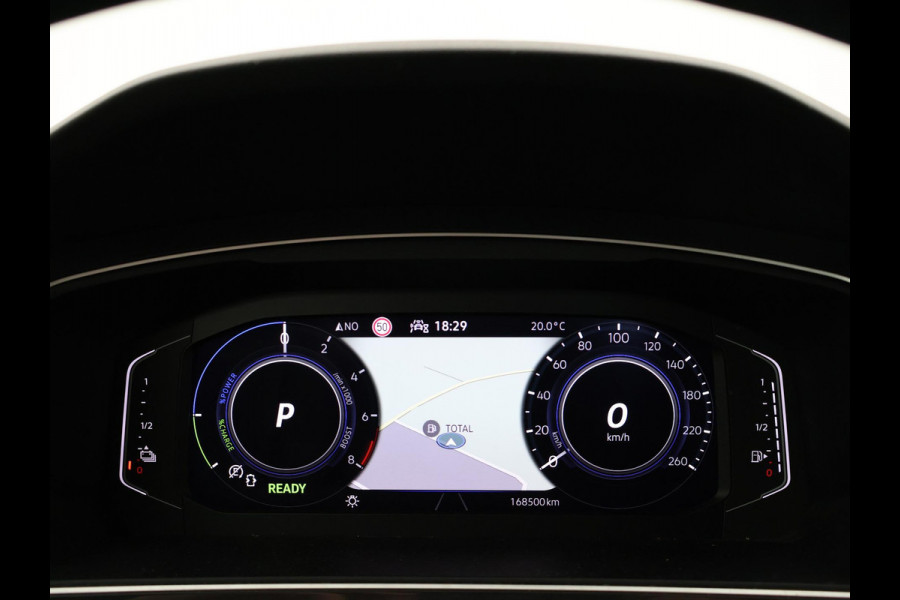 Volkswagen Tiguan 1.4 TSI 245 PK EHYBRID 2X R-LINE + DIGITALE COCKPIT | 19 INCH | ADAPTIVE CRUISE | SFEERVERLICHTING
