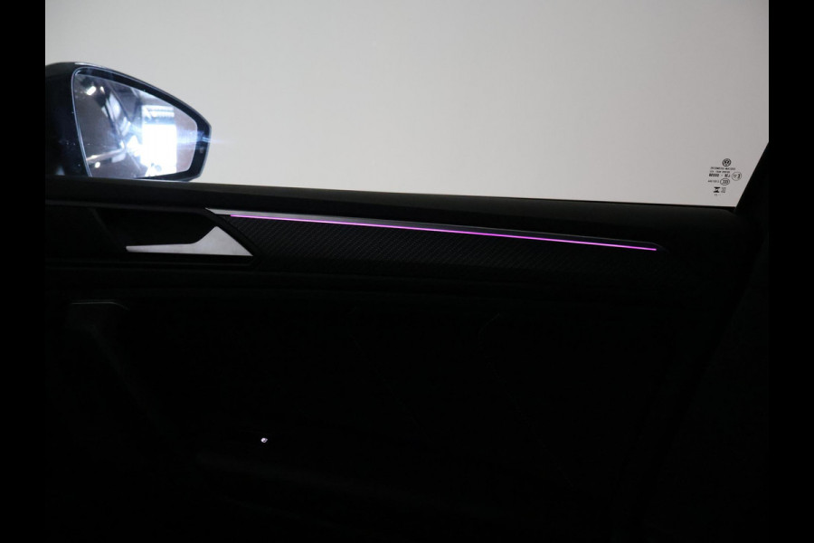 Volkswagen Tiguan 1.4 TSI 245 PK EHYBRID 2X R-LINE + DIGITALE COCKPIT | 19 INCH | ADAPTIVE CRUISE | SFEERVERLICHTING