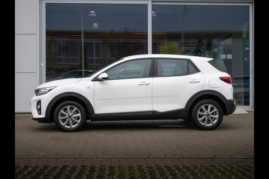 Kia Stonic 1.2 MPi ComfortPlusLine Navigator | Nederlandse dealer onderhouden auto | Navigatie | Achteruitrijcamera | Airco |