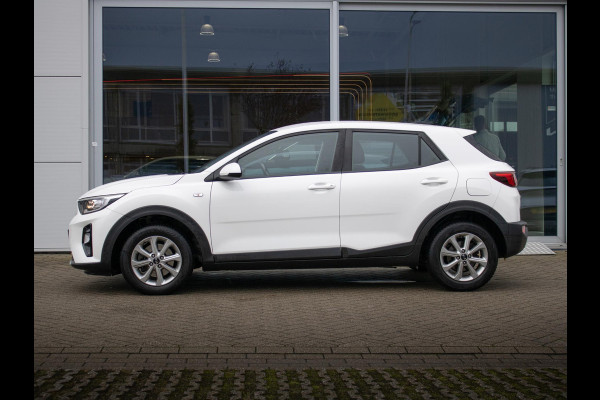 Kia Stonic 1.2 MPi ComfortPlusLine Navigator | Nederlandse dealer onderhouden auto | Navigatie | Achteruitrijcamera | Airco |