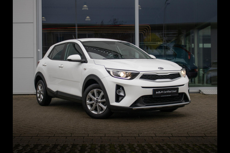 Kia Stonic 1.2 MPi ComfortPlusLine Navigator | Nederlandse dealer onderhouden auto | Navigatie | Achteruitrijcamera | Airco |