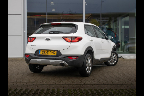 Kia Stonic 1.2 MPi ComfortPlusLine Navigator | Nederlandse dealer onderhouden auto | Navigatie | Achteruitrijcamera | Airco |