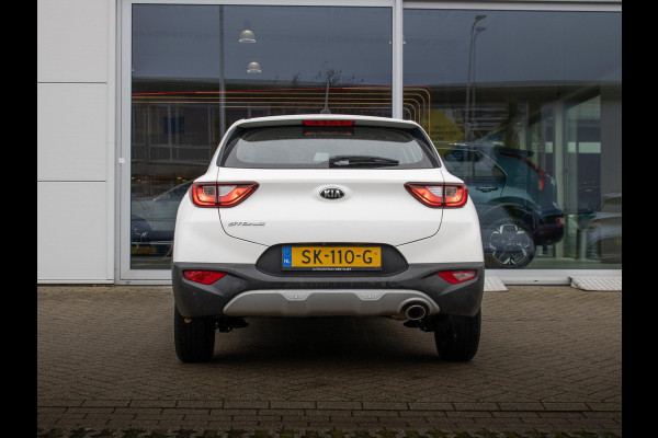 Kia Stonic 1.2 MPi ComfortPlusLine Navigator | Nederlandse dealer onderhouden auto | Navigatie | Achteruitrijcamera | Airco |