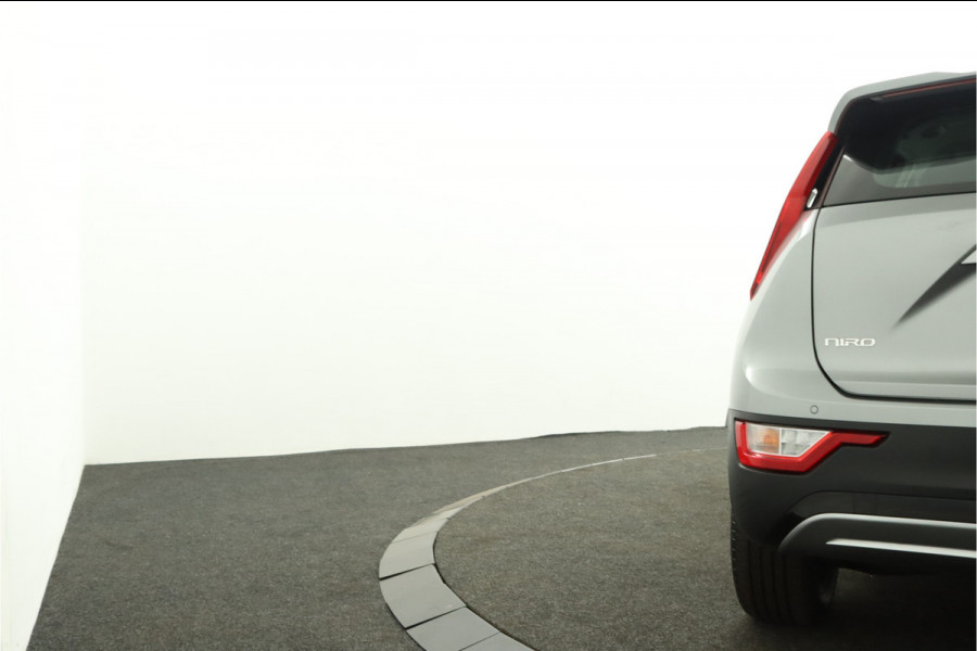 Kia Niro EV Light Edition 64.8 kWh Automaat Airco - Apple Carplay/Android Auto - Cruise Control - Navigatie - Fabrieksgarantie tot 05-2031