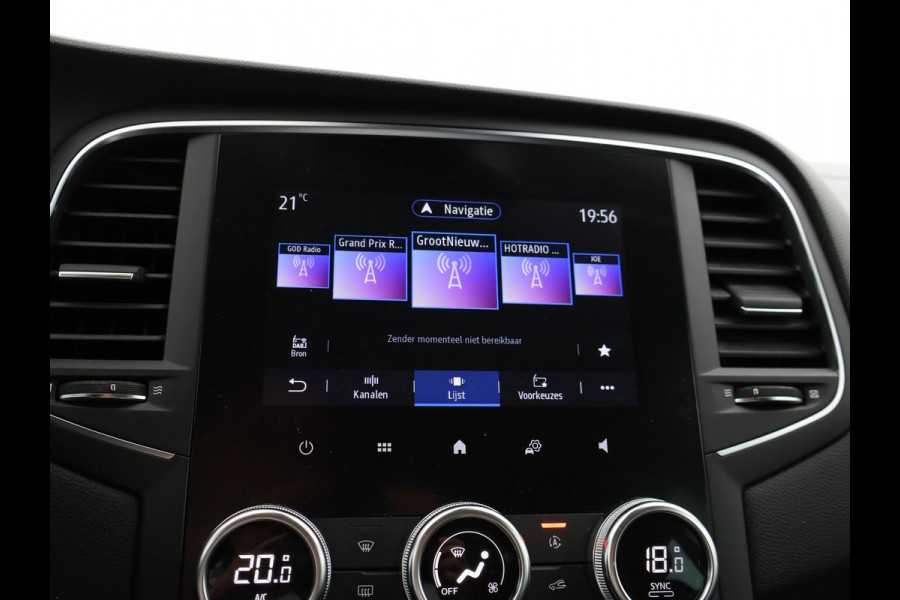 Renault MEGANE Estate 1.3 TCe 140 PK AUTOMAAT INTENS + TREKHAAK 1700 KG | SFEERVERLICHTING | 17 INCH | FULL LED | CARPLAY