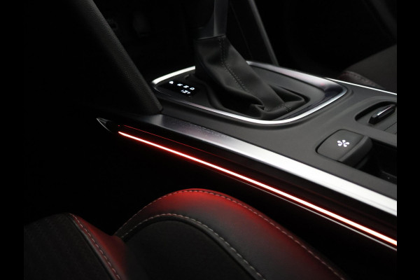 Renault MEGANE Estate 1.3 TCe 140 PK AUTOMAAT INTENS + TREKHAAK 1700 KG | SFEERVERLICHTING | 17 INCH | FULL LED | CARPLAY