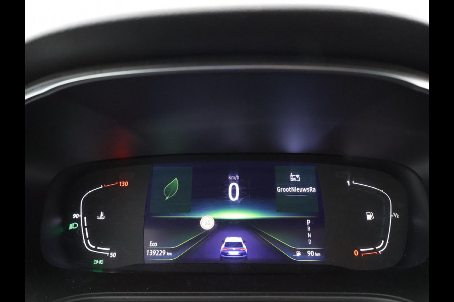 Renault MEGANE Estate 1.3 TCe 140 PK AUTOMAAT INTENS + TREKHAAK 1700 KG | SFEERVERLICHTING | 17 INCH | FULL LED | CARPLAY