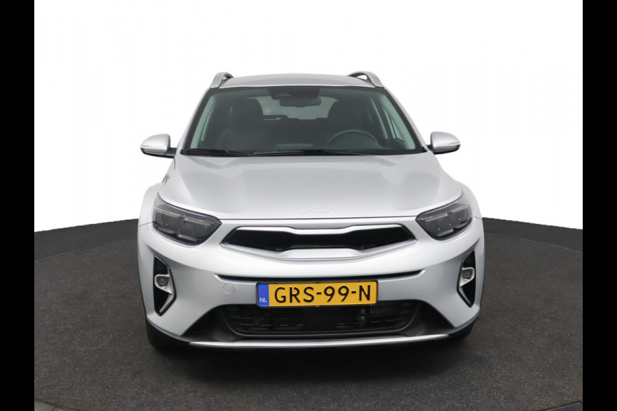 Kia Stonic 1.0 T-GDi MHEV DynamicPlusLine Apple Carplay/Android Auto - Cruise Control - Climate Control - Navigatie - Stuur/Stoel Verwarming - fabrieksgarantie tot 11-2031