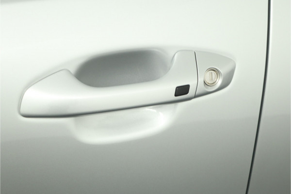 Kia Stonic 1.0 T-GDi MHEV DynamicPlusLine Apple Carplay/Android Auto - Cruise Control - Climate Control - Navigatie - Stuur/Stoel Verwarming - fabrieksgarantie tot 11-2031