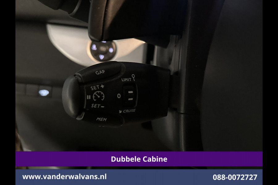 Peugeot Expert 2.0 BlueHDI 177pk Automaat L3H1 Dubbele cabine SPORT Euro6 Airco | 6-Zits | Leder | 2x Zijdeur Head up display, Navigatie, Camera, Apple Carplay, Android Auto, Xenon, LM velgen, Sidebars, Cruisecontrol, Trekhaak, Stoelverwarming, Parkeersensoren