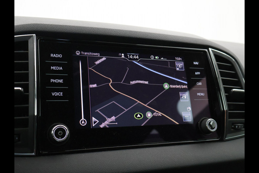 Škoda Karoq 1.5 TSI ACT 150 PK AUT. + VIRTUAL COCKPIT | ADAPTIVE CRUISE | TREKHAAK | STUURVERWARMING