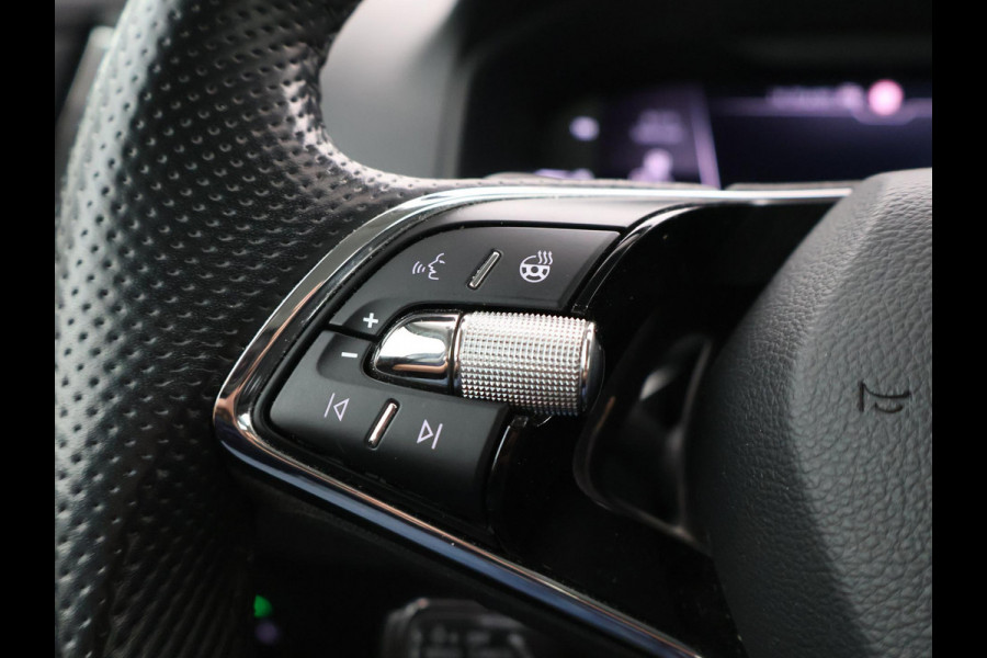 Škoda Karoq 1.5 TSI ACT 150 PK AUT. + VIRTUAL COCKPIT | ADAPTIVE CRUISE | TREKHAAK | STUURVERWARMING