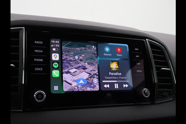 Škoda Karoq 1.5 TSI ACT 150 PK AUT. + VIRTUAL COCKPIT | ADAPTIVE CRUISE | TREKHAAK | STUURVERWARMING